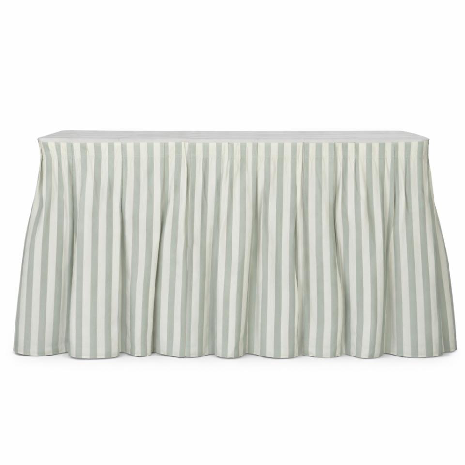 Skirted Bar